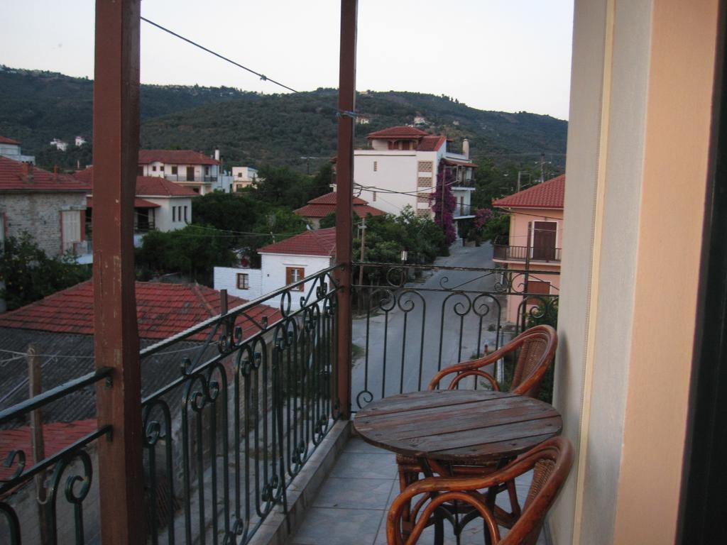 Gorgona Apartment Milina Exterior photo